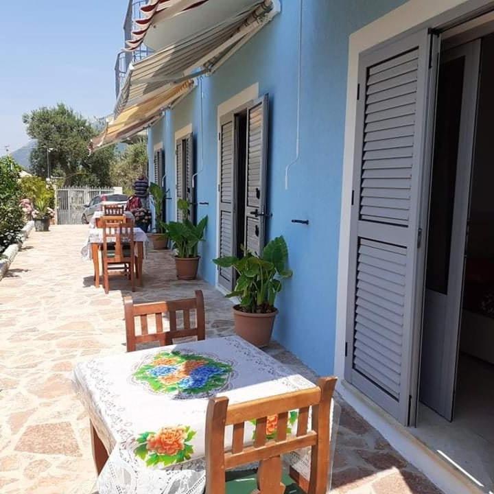 DhërmiBluflest住宿加早餐旅馆 外观 照片